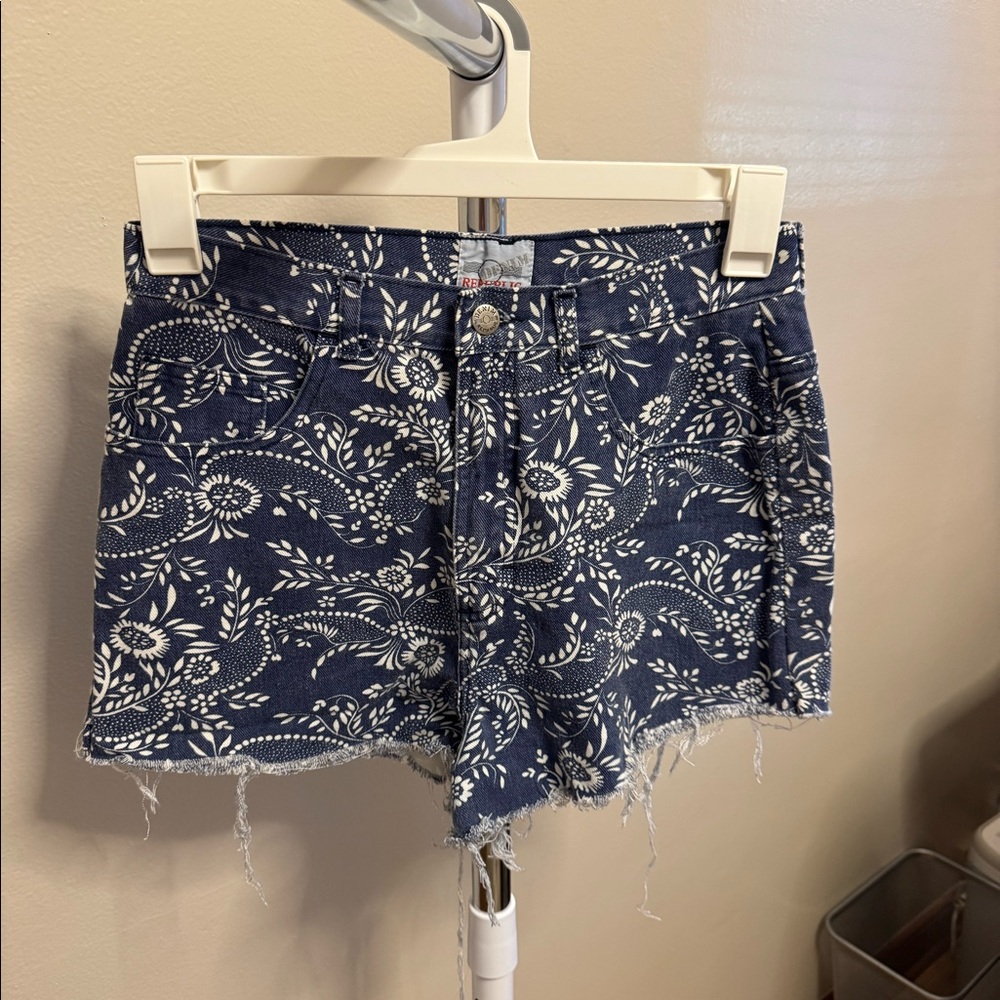 Vintage denim shorts
